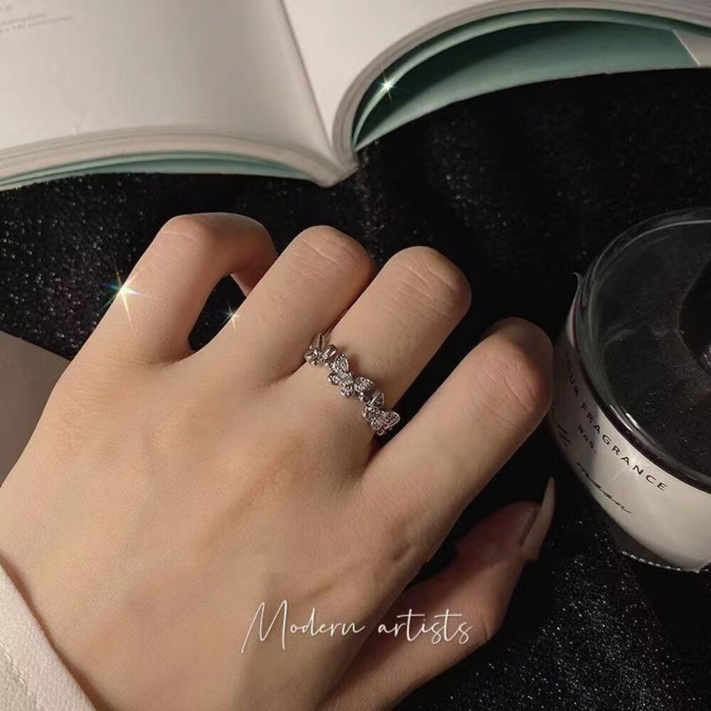 NEW Adjustable butterfly Ring